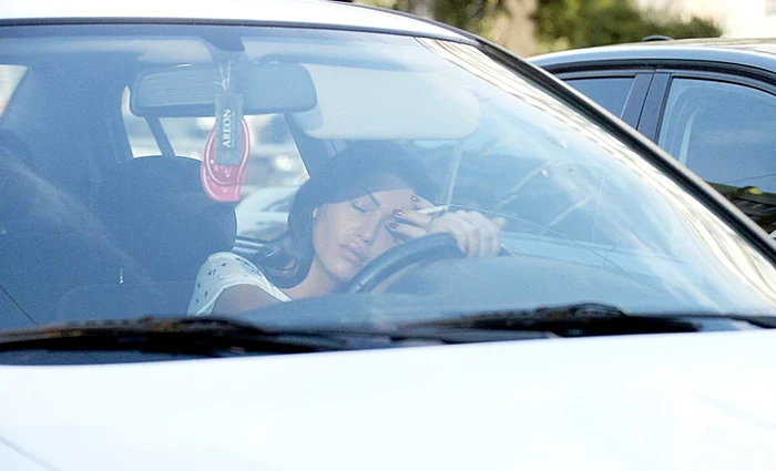 Fata Clejanilor e pericol public în traficFotografii: BLITZ