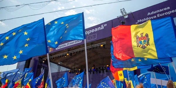 Adunarea publică „Moldova Europeană“ organizată în Chișinău. FOTO Inquam Photos / Elena Covalenco