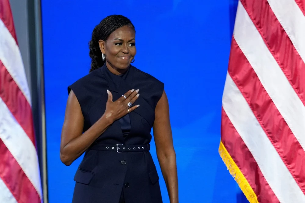 Michelle Obama sosește la miezul nopții în România pentru un eveniment în București