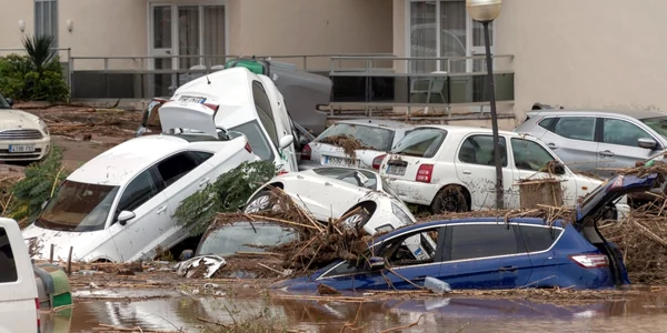 Masini luate de ape in Mallorca 2018 FOTO EPA-EFE