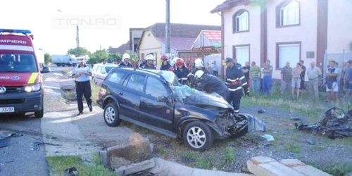 Profesorul a murit pe loc în urma impactului cu un TIR sursa foto: www.tion.ro