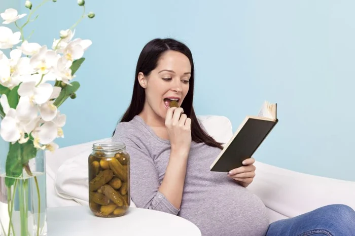 Nevoia de sare poate indica şi deshidratare. Bea mai multă apă.