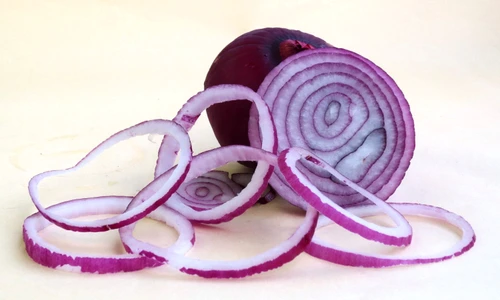 onion 899095 1920 jpeg