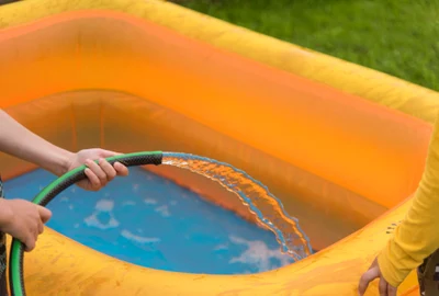 Piscină gonflabilă FOTO Shutterstock 