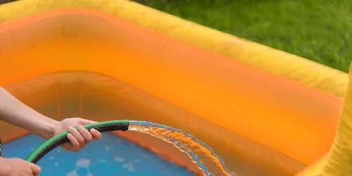 Piscină gonflabilă FOTO Shutterstock 