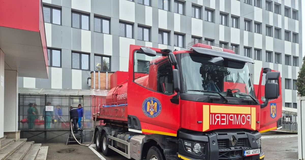 ISU oferă apă potabilă primăriilor, spitalelor și școlilor din județul Prahova