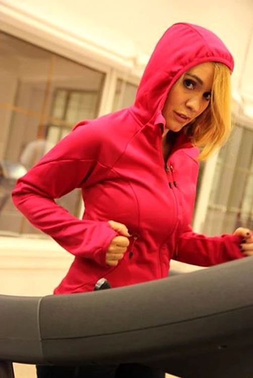 Andreea Esca