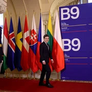 Nicușor Dan la Summitul B9 FOTO Inquam / Octav Ganea