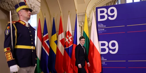 Nicușor Dan la Summitul B9 FOTO Inquam / Octav Ganea