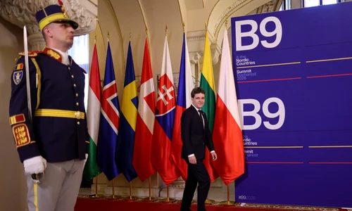 Nicușor Dan la Summitul B9 FOTO Inquam / Octav Ganea