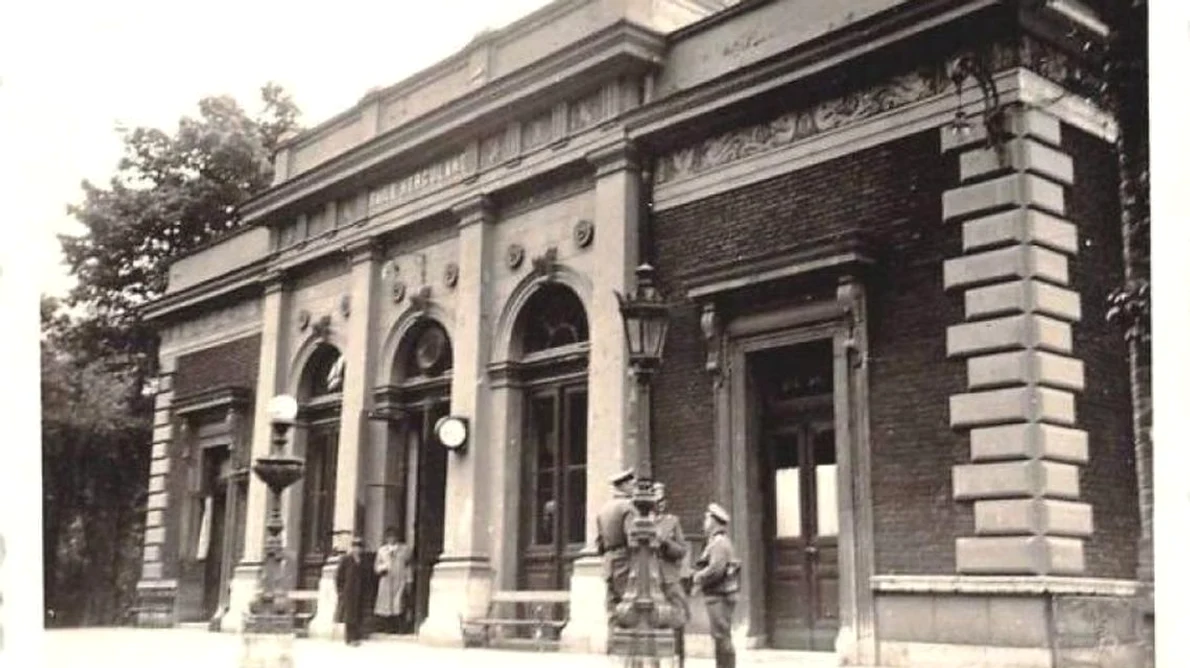 Fotografii care fac istorie, descoperite în arhiva unui colecţionar: gara din Băile Herculane, „cucerită“ de germani, în cel de Al Doilea Război Mondial jpeg