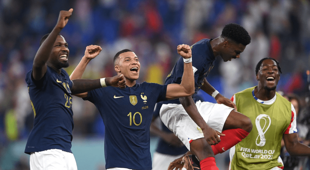 Kylian Mbappe, de la „maimuță” la salvatorul Franței. Anul trecut voia să se retragă din națională!