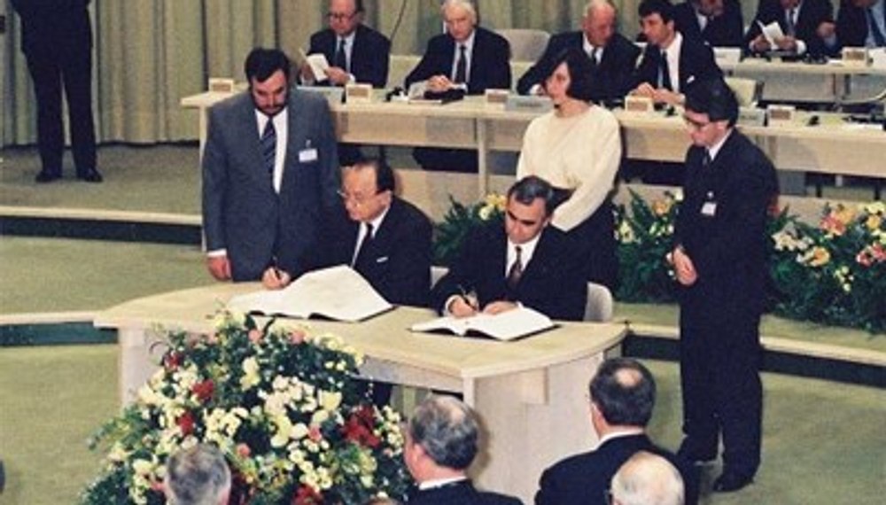 7 februarie: 32 de ani de la semnarea Tratatului de la Maastricht, care a pus bazele Uniunii Europene așa cum o știm azi