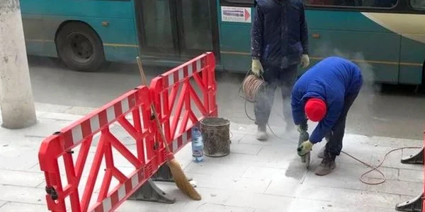 Meşterul Dorel în acţiune la Galaţi FOTO Marius Jorj / Facebook