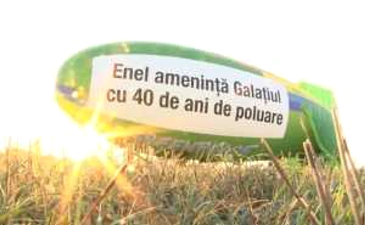 Mesajul a fost citit de mii de gălăţeni Foto: Greenpeace