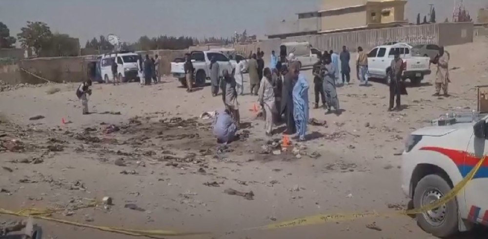 Cel puţin 52 de morți într-un atentat sinucigaş în timpul unei procesiuni religioase în Pakistan VIDEO