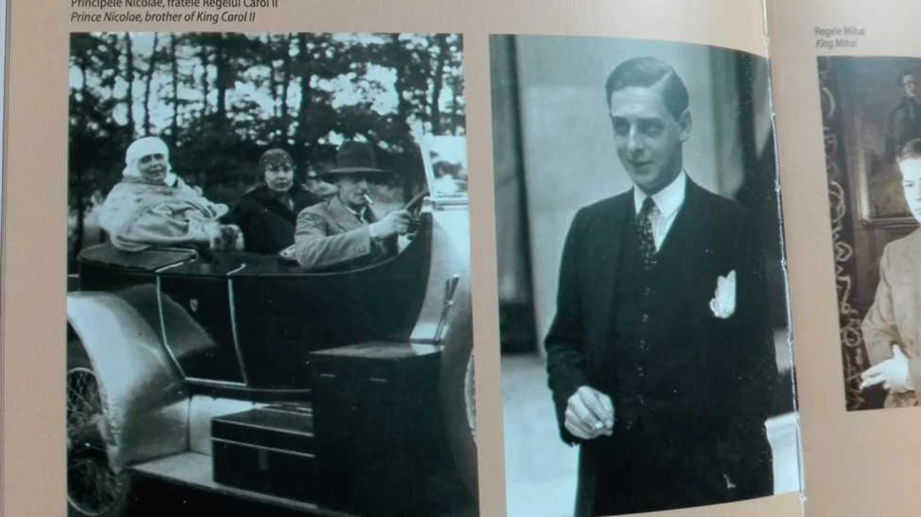 regii romaniei fumand foto