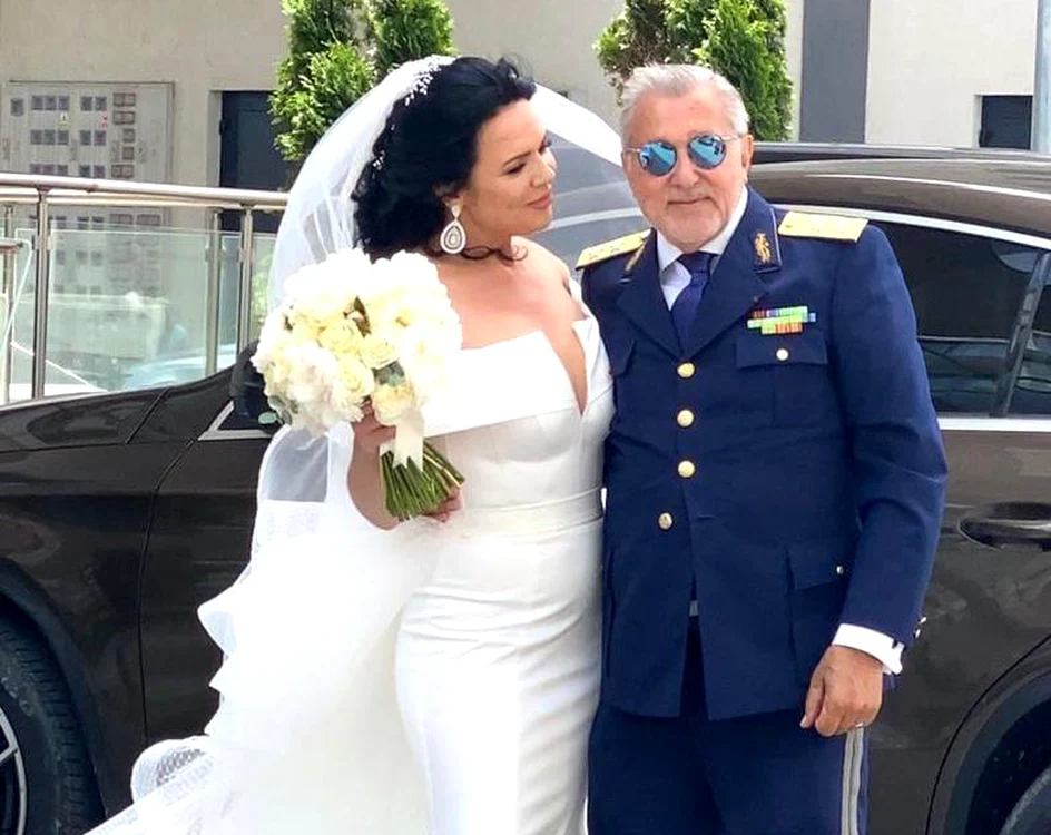 
    Ei vor o nuntă  şi în Turcia, ţară unde  au fost adesea  