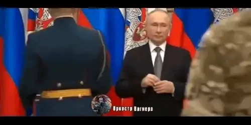 mort putin gif gif