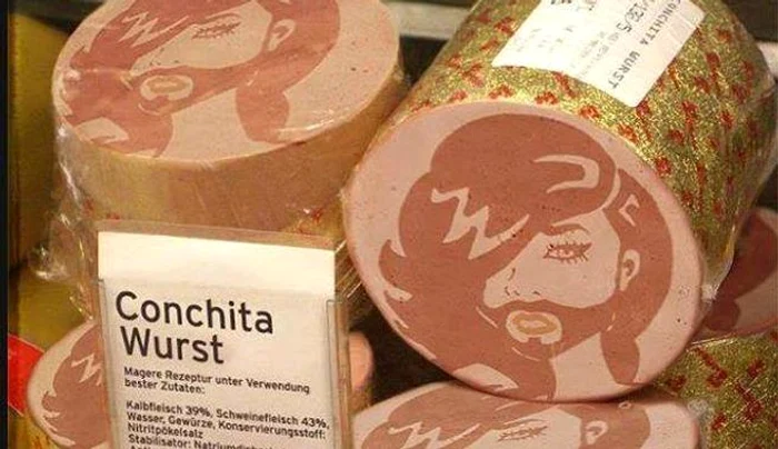 Salamul Conchita Wurst costă 6,60 lei/100 grame