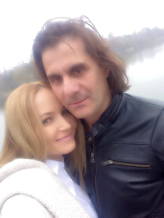 Marian Ionescu şi Octavia Geamănu s-au cununat civil în secret, la Galaţi
