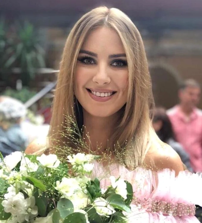 Daiana Anghel s-a cununat civil la Braşov