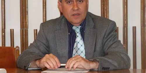 Primarul Iuliu Ilyes nu vrea să fie subordonat MAI