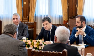 Nicușor Dan alături de consilierii săi FOTO presidency.ro