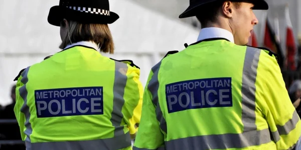 Politie Londra Marea Britanie Anglia Politist FOTO Shutterstock