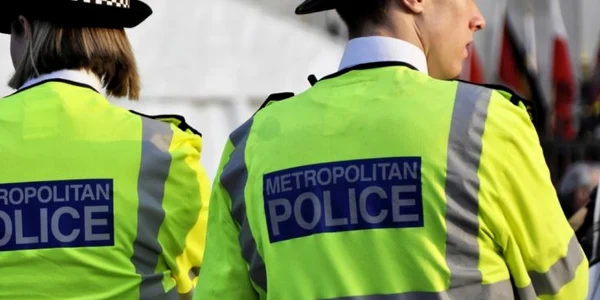 Politie Londra Marea Britanie Anglia Politist FOTO Shutterstock