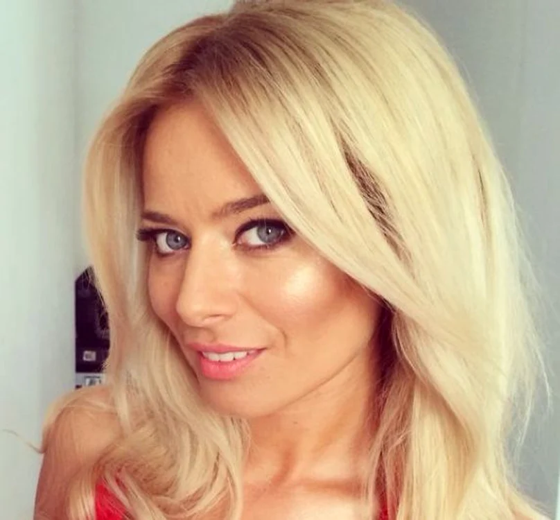 
    Laura Cosoi, mai sexy la niciodată  