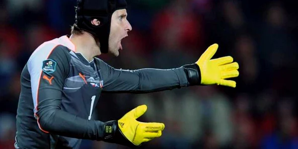 Lui Peter Cech nu-i vine să creadă că Chelsea este pe locul 5 în Premier League