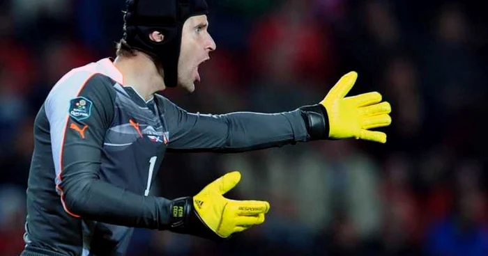 Lui Peter Cech nu-i vine să creadă că Chelsea este pe locul 5 în Premier League