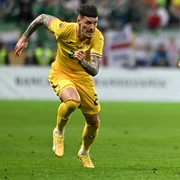 Romania Irlanda de Nord, amical, Arena Nationala, Dennis Man jpg