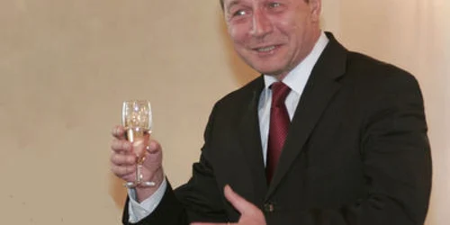 Traian Basescu sărbătoreşte la Constanţa