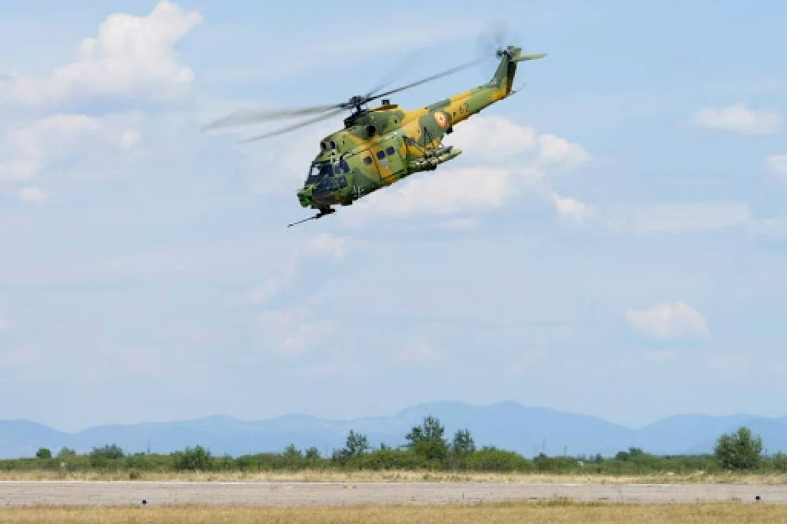 IAR-330