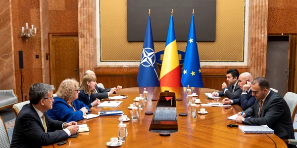 guvernul romaniei jpg