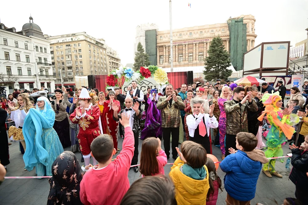 Zilele Bucureștiului 2025. Programul evenimentelor din weekend: plimbări pe apă, tururi ghidate, concerte și instalații spectaculoase