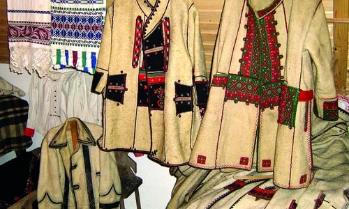 „Colţuri muzeistice“ în satele româneşti jpeg