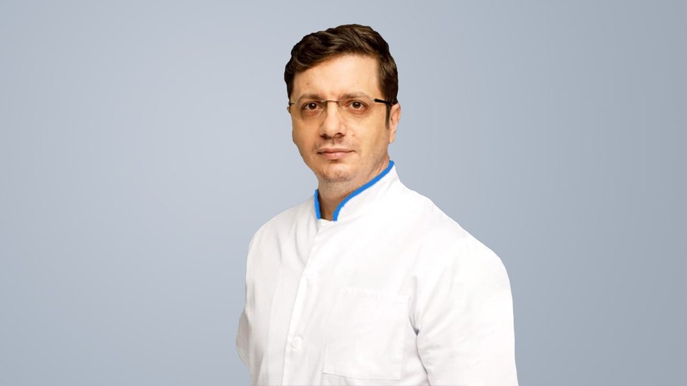 Dr. Claudiu Daniel Chitea, MedLife: „Artroza nu înseamnă sfârșitul mișcării, ci începutul unei schimbări”