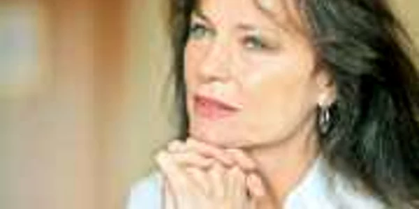 Jacqueline Bisset a fost invitată  de onoare a Galei UNITER, desfăşurată  la Teatrul Odeon din Capitală