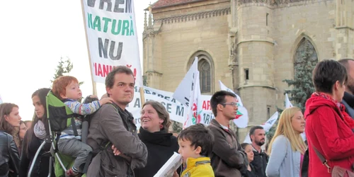 protest rosia montana cluj