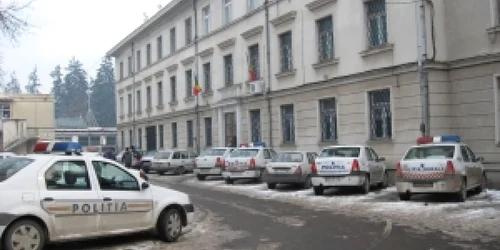 Poliţiştii mureşeni ar mai vrea peste 200 de maşini