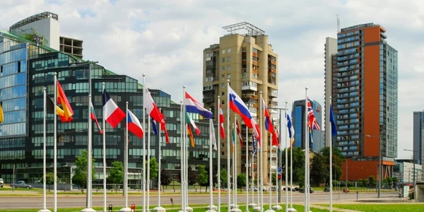 Vilnius Lituania steaguri FOTO Shutterstock