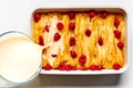 1 patsavoyropita me krema kai smeoyra gastronomos jpg