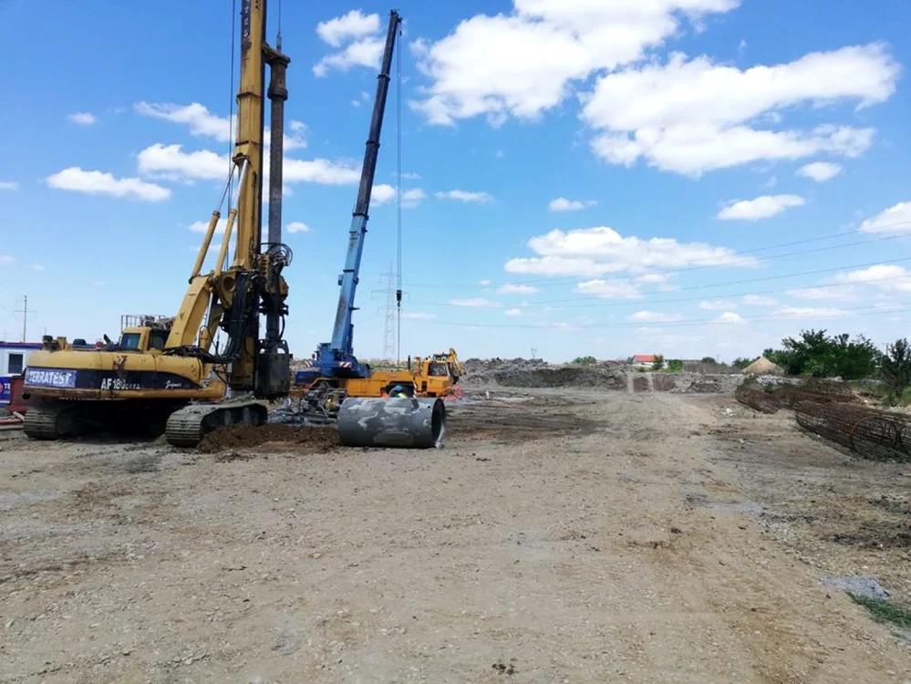 Lucrări la construcţia centurii Timişoara-sud FOTO DRDP