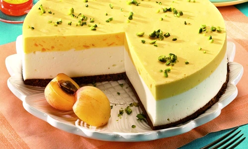 tort inghetata in trei culori jpeg