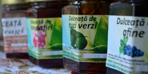 targ bunatati sinaia foto targul cu bunatati