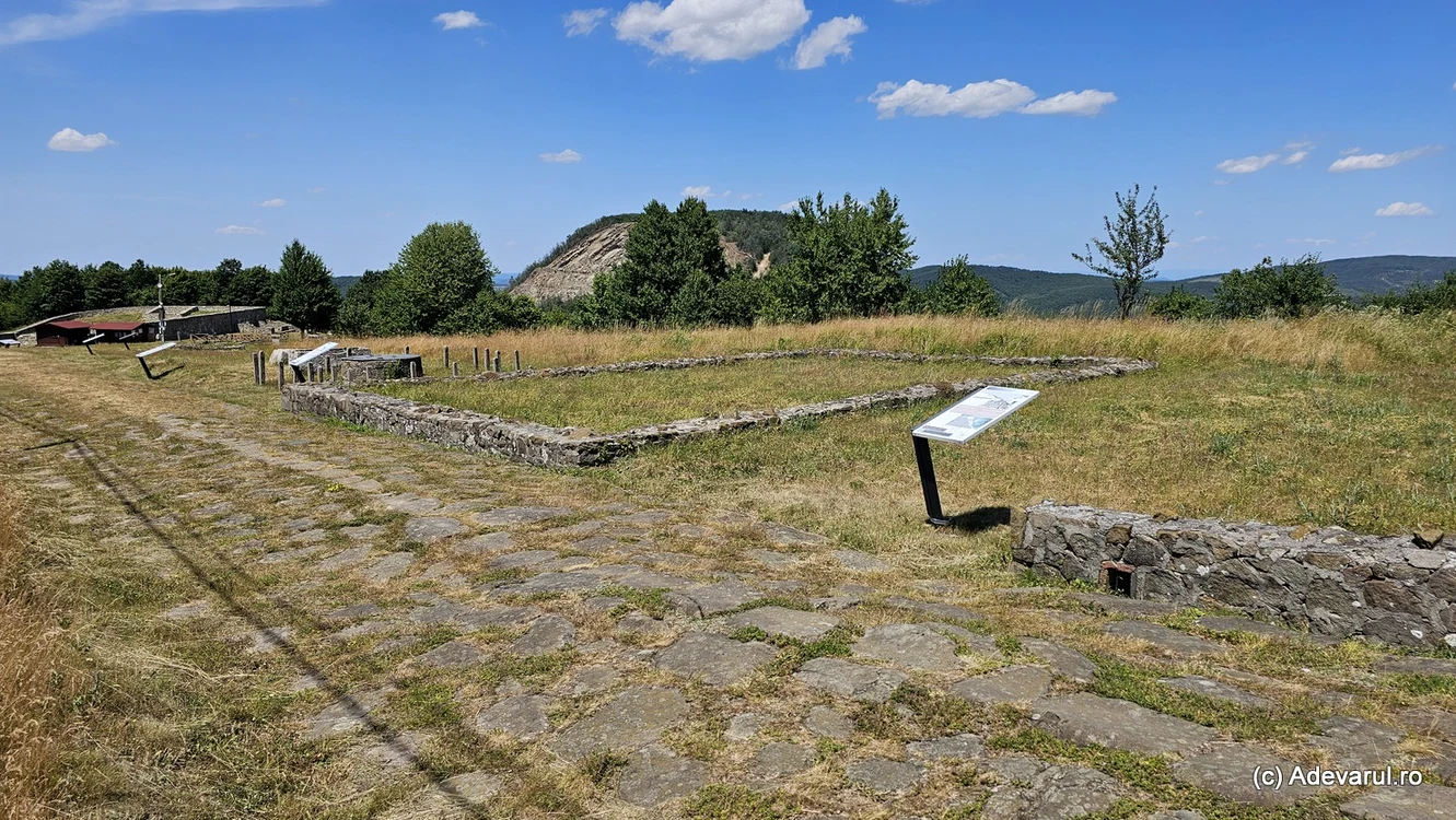 Drumul antic din situl Porolissum. Foto: Daniel Guță, ADEVĂRUL
