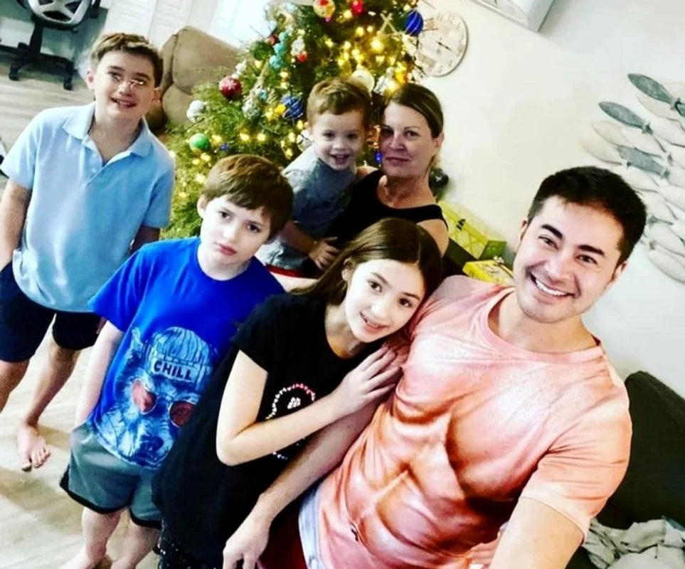 7 thomas beatie insarcinat jpg jpeg